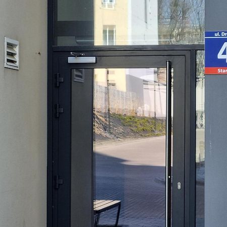 Q Apart Grand - Klimatyzowane 3 Pokojowe Apartamenty Przy Manufakturze Z Garazem Gratis, Fv Лодзь Экстерьер фото