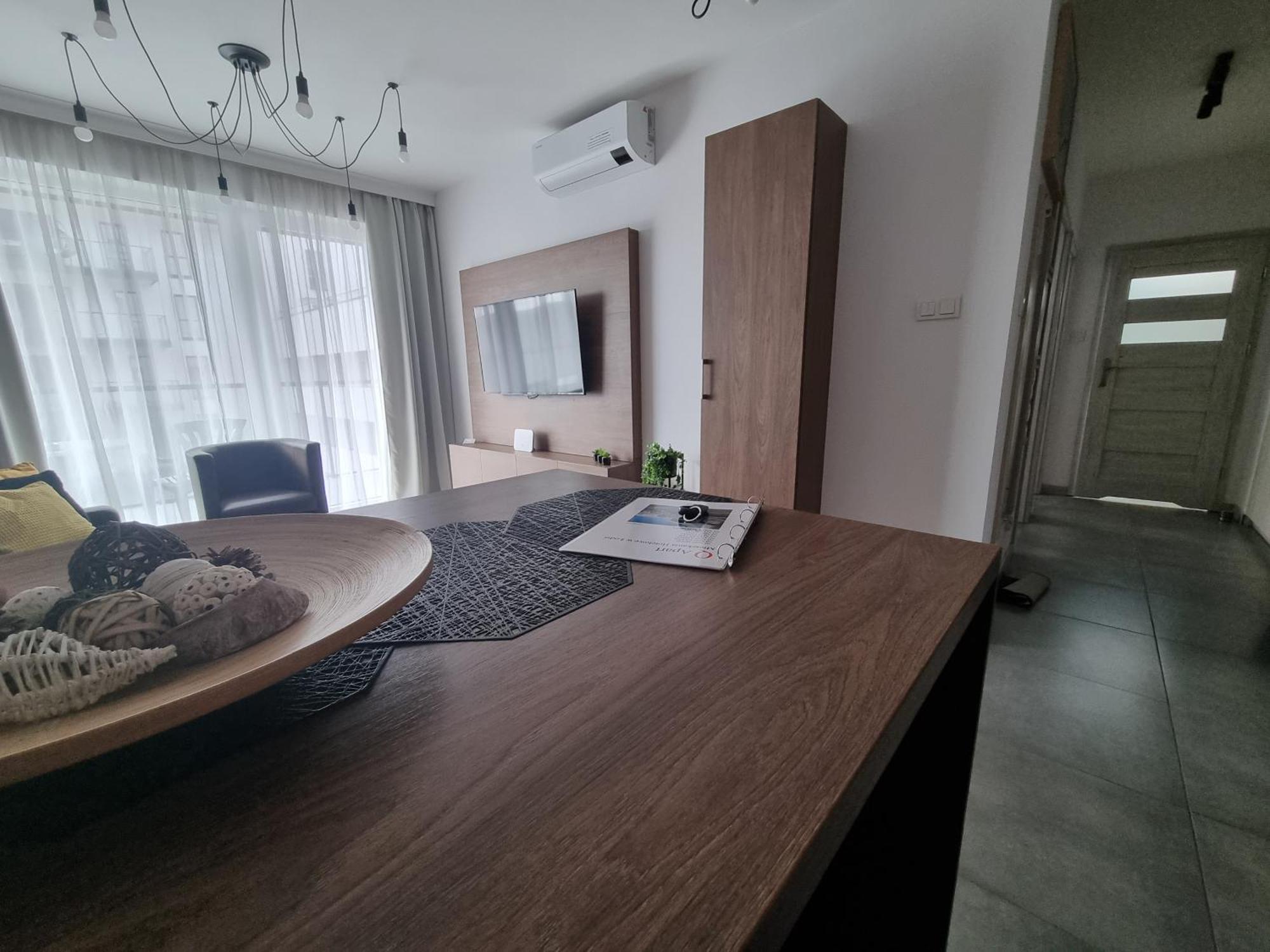 Q Apart Grand - Klimatyzowane 3 Pokojowe Apartamenty Przy Manufakturze Z Garazem Gratis, Fv Лодзь Экстерьер фото