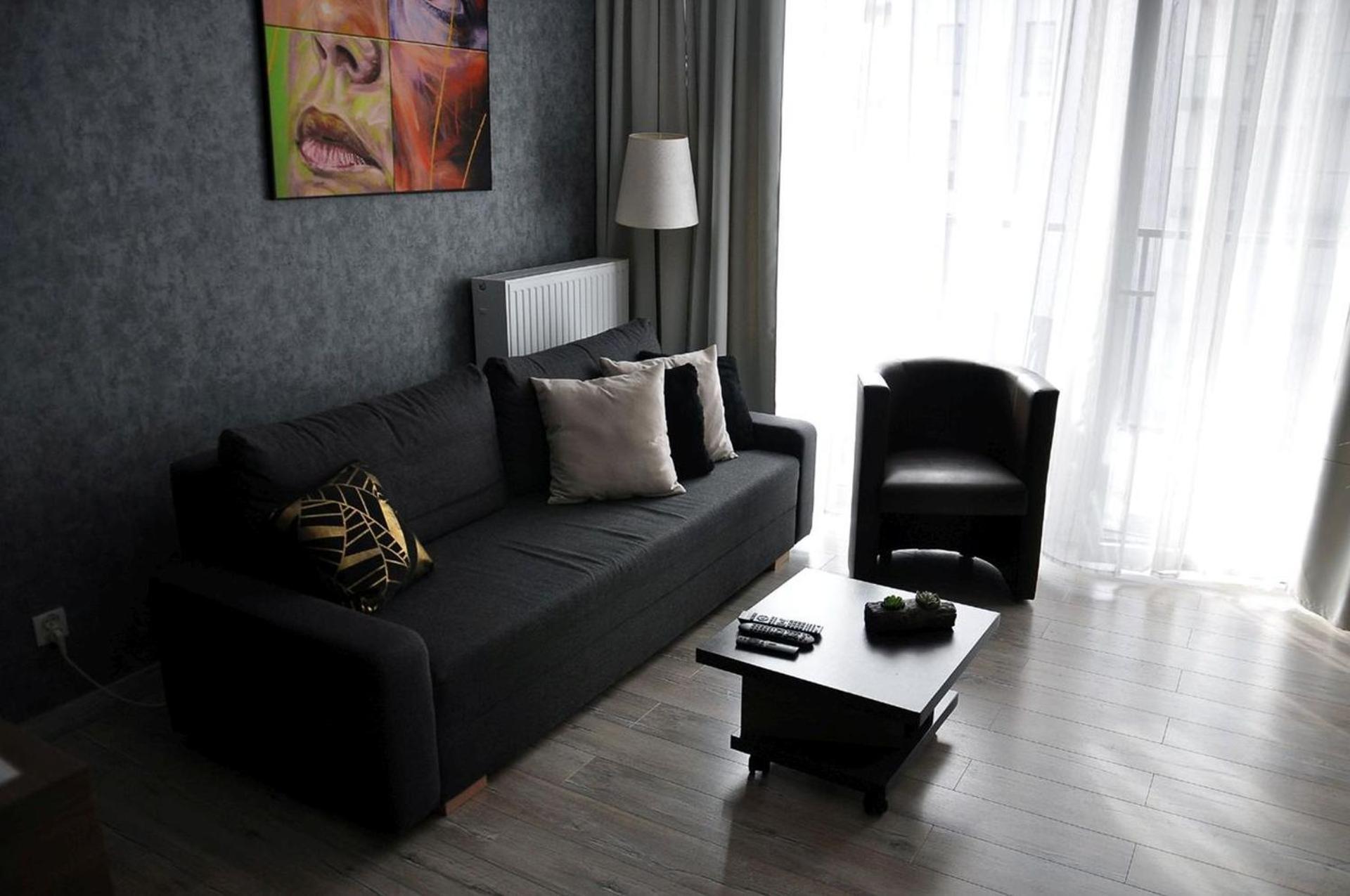 Q Apart Grand - Klimatyzowane 3 Pokojowe Apartamenty Przy Manufakturze Z Garazem Gratis, Fv Лодзь Экстерьер фото