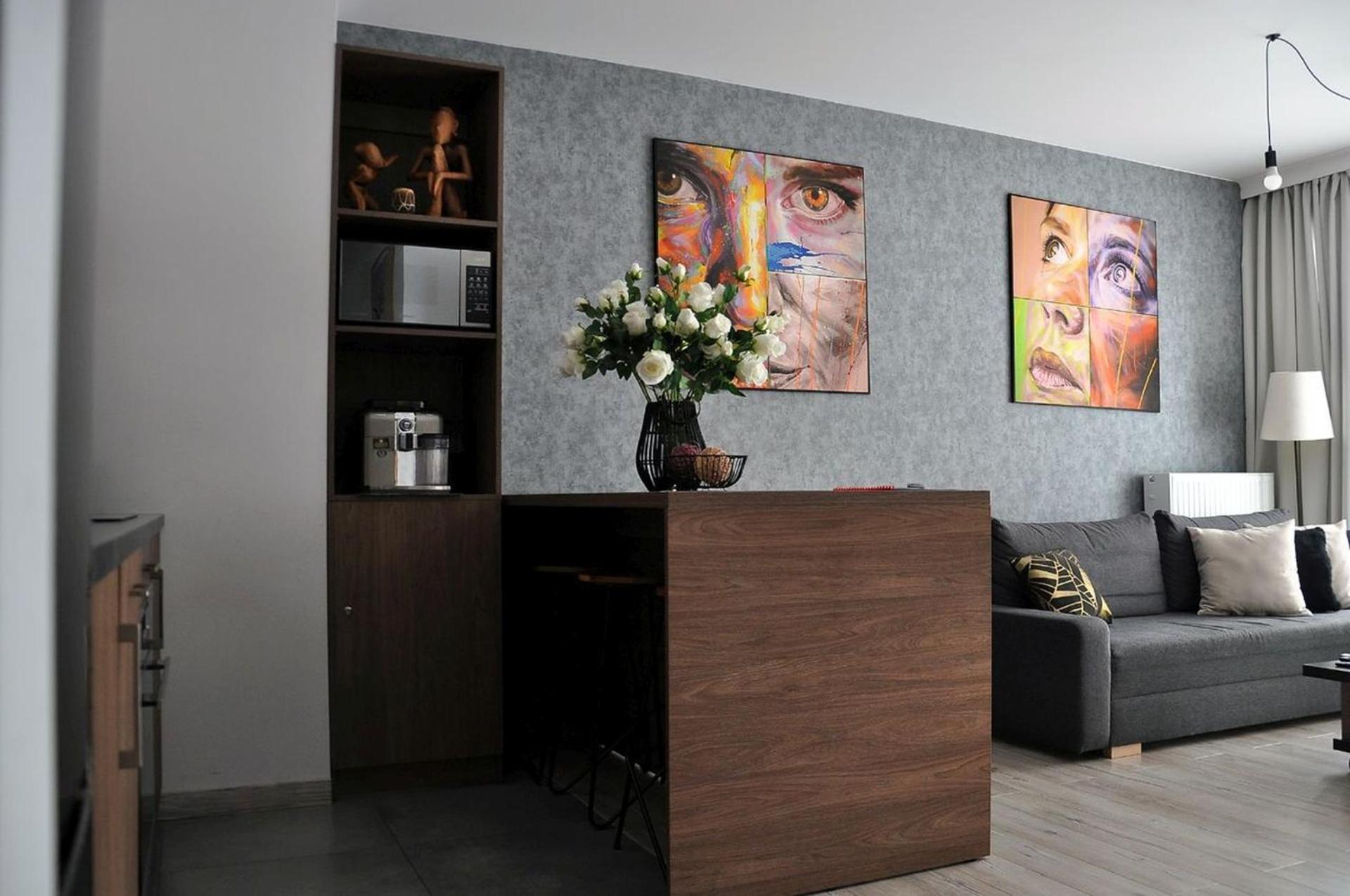 Q Apart Grand - Klimatyzowane 3 Pokojowe Apartamenty Przy Manufakturze Z Garazem Gratis, Fv Лодзь Экстерьер фото